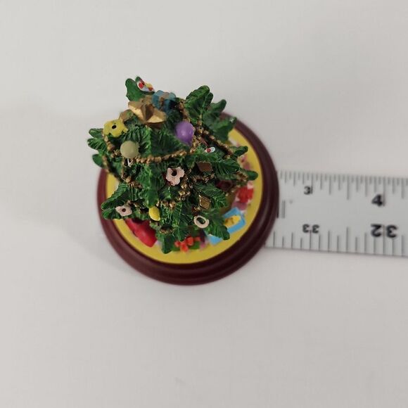 Vintage RARE Enesco Music Box Ceramic Christmas Small Traditional Tree - Picture 7 of 7